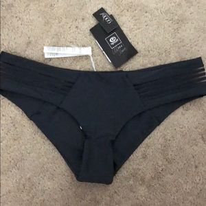 Rip curl bikini bottom size M NWT